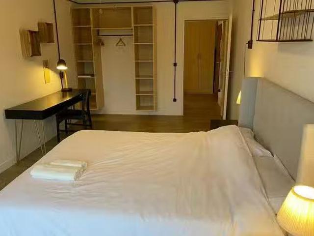 1 Zimmer Wohnung in Glockenturmstraße, Westend