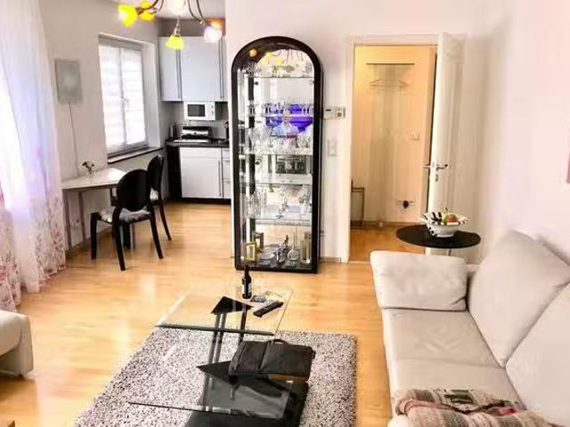 1 Zimmer Wohnung in Goethestraße, Mitte