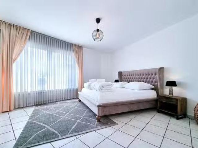 1 Zimmer Wohnung in Goldschmidtstraße, Stadtbezirke I