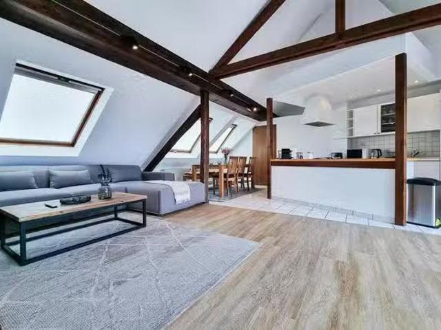 1 Zimmer Wohnung in Goldschmidtstraße, Stadtbezirke I
