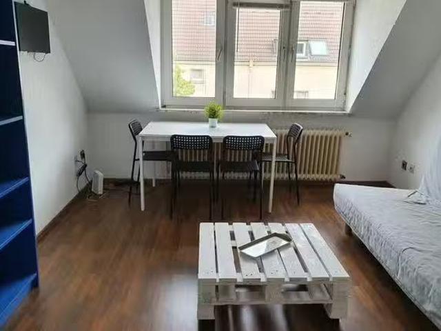 1 Zimmer Wohnung in Graf Haeseler Straße, Innenstadt Ost
