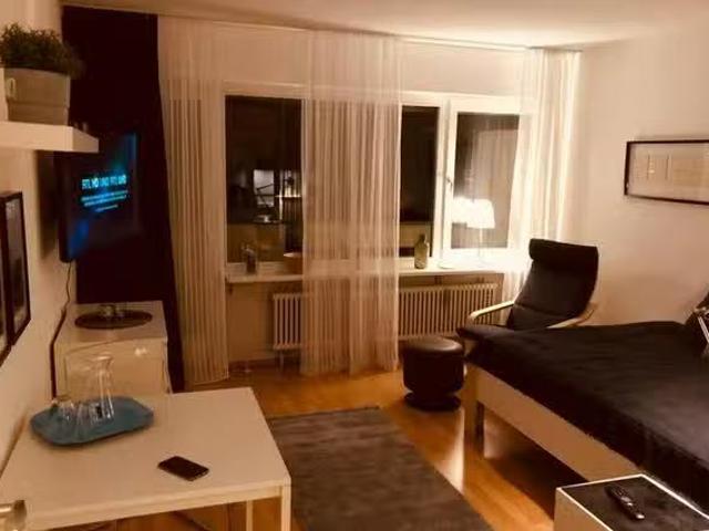 1 Zimmer Wohnung in Grafstraße, Unterhaching