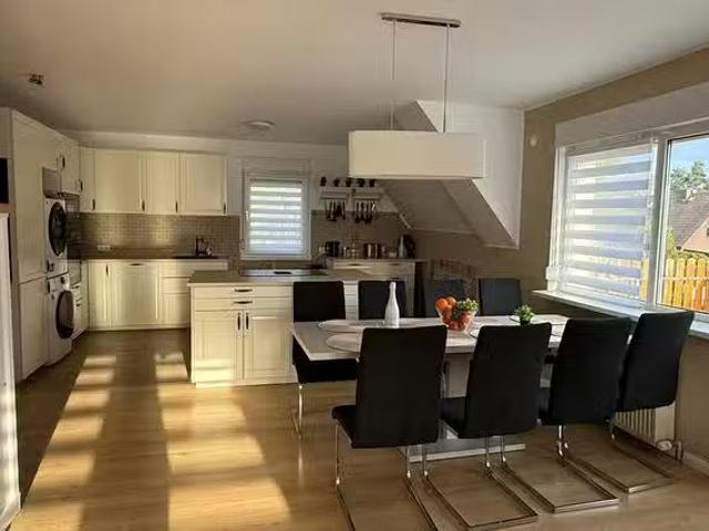 1 Zimmer Wohnung in Grünefelder Straße, Bezirk Spandau