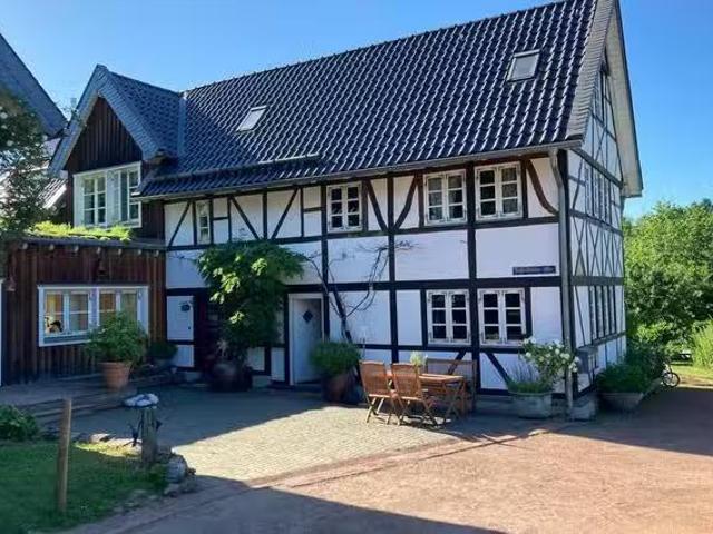 1 Zimmer Wohnung in Hasseldeller Ufer