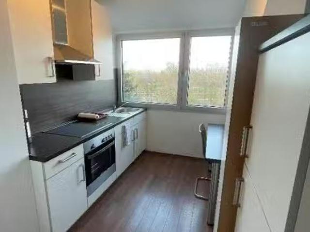 1 Zimmer Wohnung in Heerdter Landstraße, Stadtbezirk 4