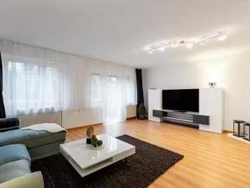 1 Zimmer Wohnung in Helene Weber Weg, Hürth