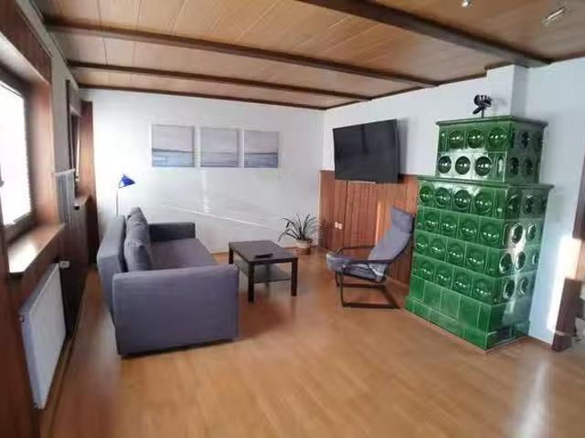 1 Zimmer Wohnung in Hellbergstraße, Grünwinkel