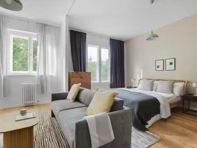 1 Zimmer Wohnung in Hohenzollerndamm
