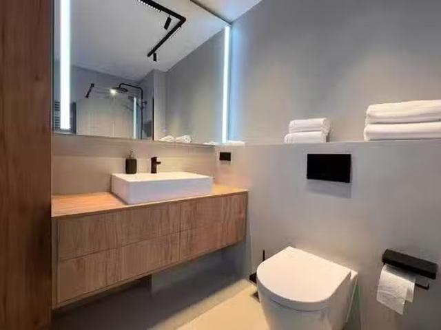 1 Zimmer Wohnung in Hohenzollerndamm, Wilmersdorf