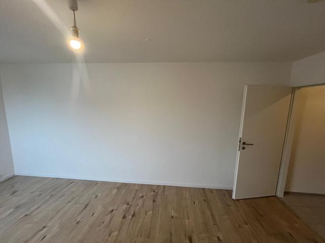 1 Zimmer Wohnung in Homburg Saar zu vermieten – frisch renoviert
