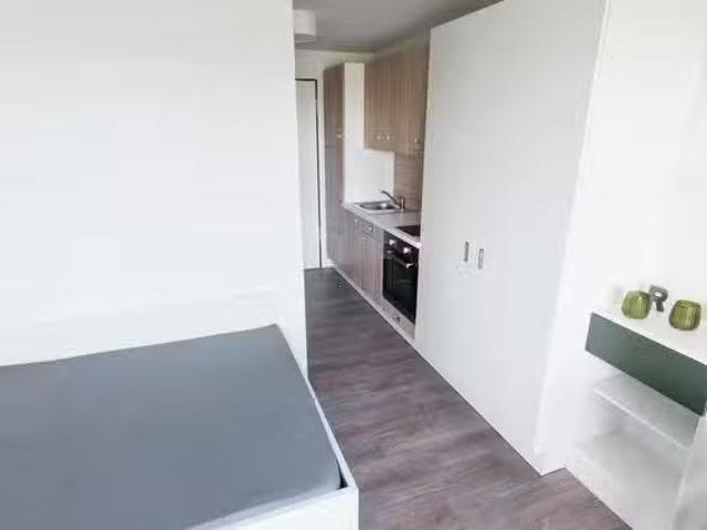 1 Zimmer Wohnung in Jean Weipert Straße, Nordend