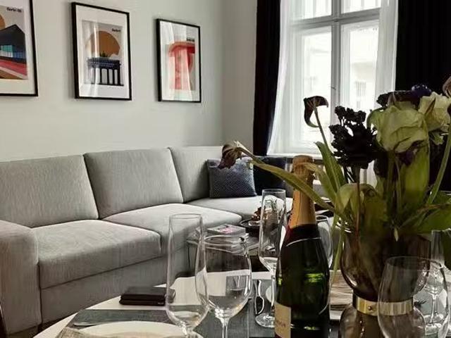 1 Zimmer Wohnung in Joachim Friedrich Straße, Halensee