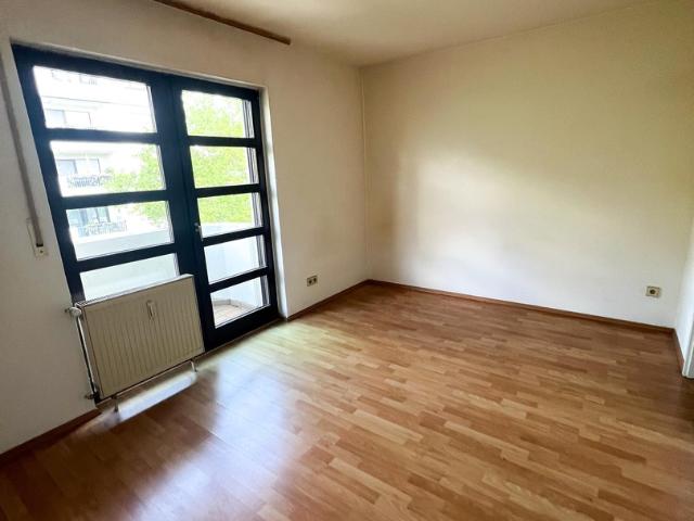 1 Zimmer Wohnung in Kaiserslautern mit Balkon