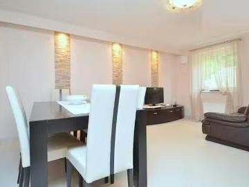 1 Zimmer Wohnung in Kalbacher Hauptstraße, Kalbach