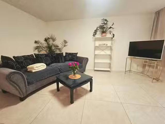 1 Zimmer Wohnung in Karlstraße, Stadtbezirke V