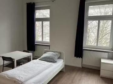 1 Zimmer Wohnung in Königsteiner Straße, Frankfurt am Main West