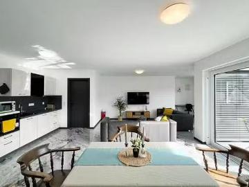 1 Zimmer Wohnung in Konrad Adenauer Straße, Niederbachem