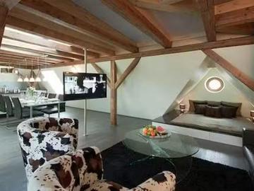 1 Zimmer Wohnung in Ludwigsburger Straße, Zuffenhausen