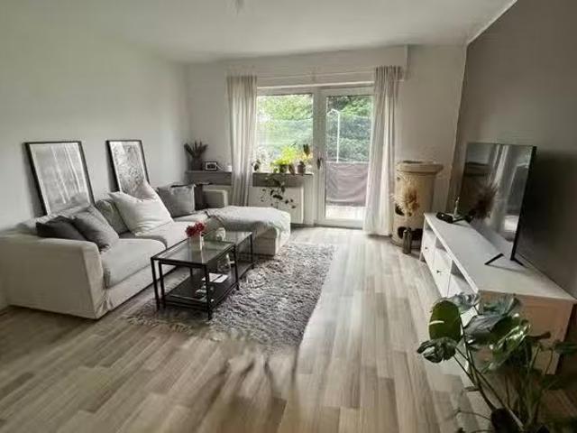 1 Zimmer Wohnung in Lülsdorfer Straße, Spich