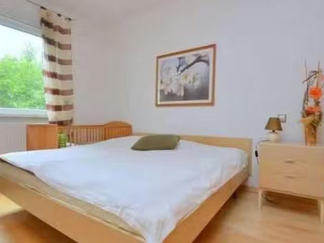 1 Zimmer Wohnung in Landstuhler Straße, Weilimdorf