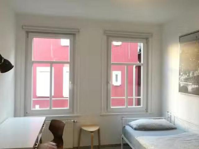 1 Zimmer Wohnung in Leonhardstraße, Stuttgart Mitte