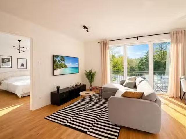 1 Zimmer Wohnung in Lokstedter Steindamm, Eimsbüttel