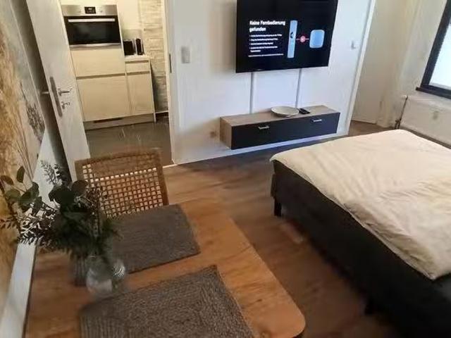 1 Zimmer Wohnung in Pariser Straße, Auerberg