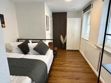 1 Zimmer Wohnung in Paulinenhofstraße, Flittard