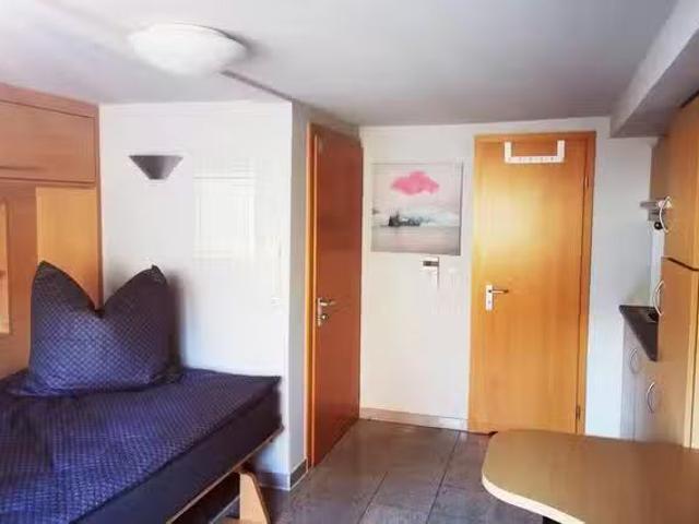 1 Zimmer Wohnung in Pfarrstraße, Stuttgart Mitte