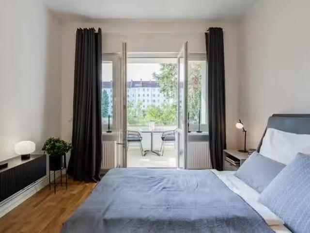 1 Zimmer Wohnung in Pflügerstraße, Neukölln