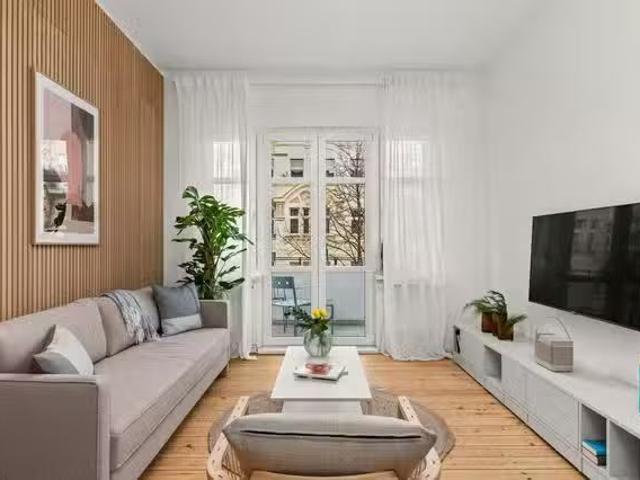 1 Zimmer Wohnung in Pflügerstraße, Neukölln