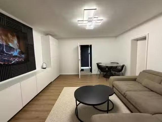 1 Zimmer Wohnung in Raublinger Straße, Laim