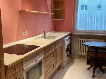 1 Zimmer Wohnung in Rauenthaler Weg, Frankfurt am Main West