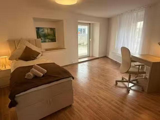 1 Zimmer Wohnung in Römerstraße, Ebersheim