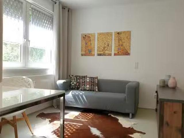 1 Zimmer Wohnung in Rothschildallee, Nordend