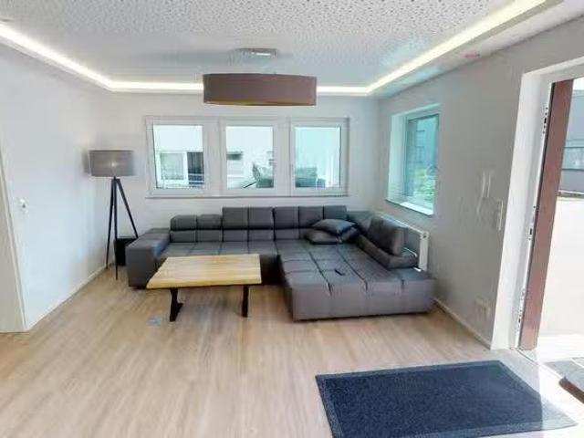 1 Zimmer Wohnung in Stammheimer Straße, Zuffenhausen
