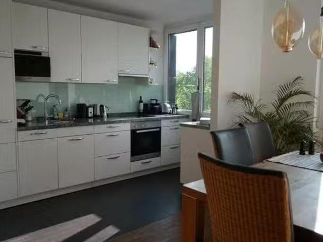 1 Zimmer Wohnung in Stadtwaldgürtel, Lindenthal