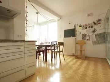 1 Zimmer Wohnung in Steinheckstraße