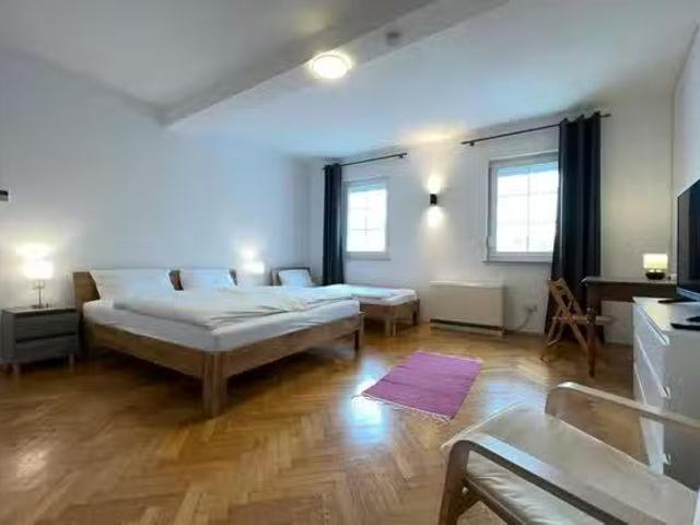 1 Zimmer Wohnung in Saarlandstraße, Knielingen