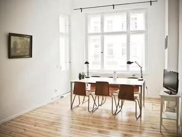 1 Zimmer Wohnung in Sanderstraße, Neukölln