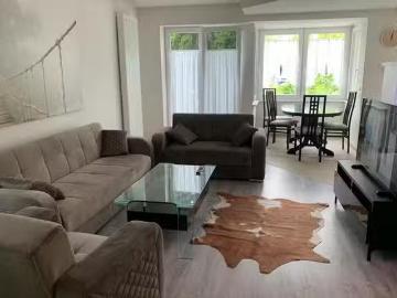 1 Zimmer Wohnung in Schönningstedter Straße, Reinbek