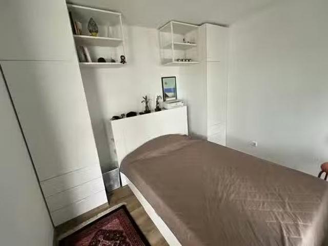 1 Zimmer Wohnung in Schlangenbader Straße, Bezirk Charlottenbu.