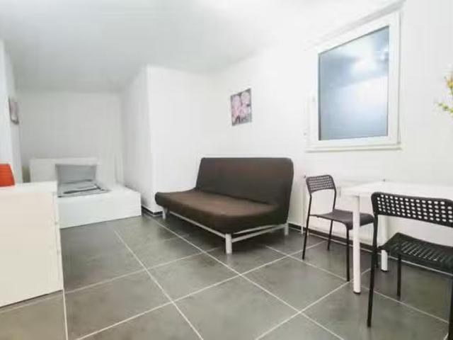 1 Zimmer Wohnung in Schwanenwall, Innenstadt West