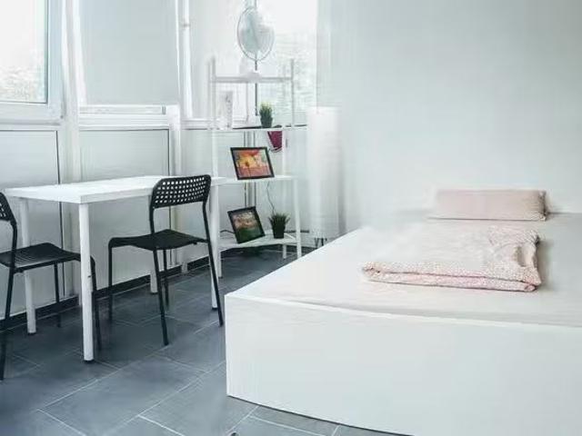 1 Zimmer Wohnung in Schwanenwall, Innenstadt West