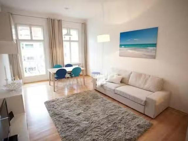 1 Zimmer Wohnung in Schweidnitzer Straße, Halensee