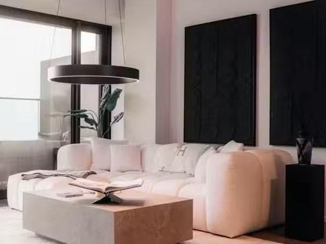 1 Zimmer Wohnung in Senckenberganlage, Frankfurt am Main Innen.