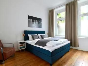 1 Zimmer Wohnung in Siegesstraße, Innenstadt