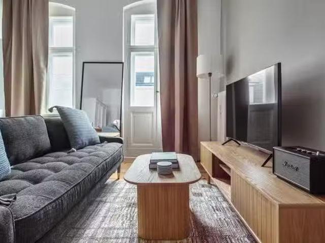 1 Zimmer Wohnung in Silbersteinstraße