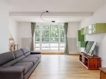 1 Zimmer Wohnung in Simon Dach Straße, Bezirk Friedrichshain K.