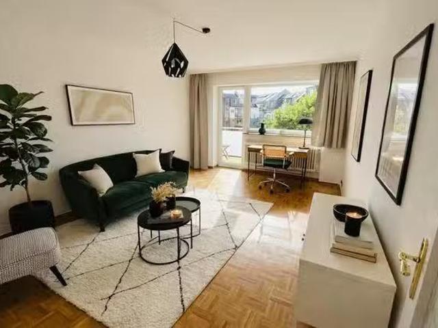 1 Zimmer Wohnung in Spohrstraße, Innenstadt III